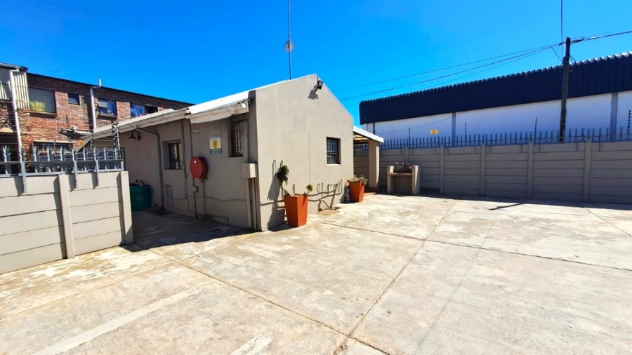 Commercial Property for Sale in Humansdorp Eastern Cape